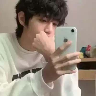 丁芷巧